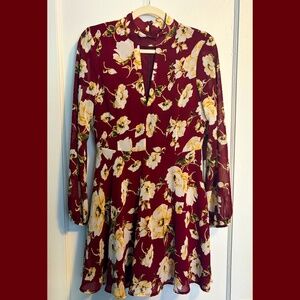 Red Floral Long-sleeved Dress | Size S